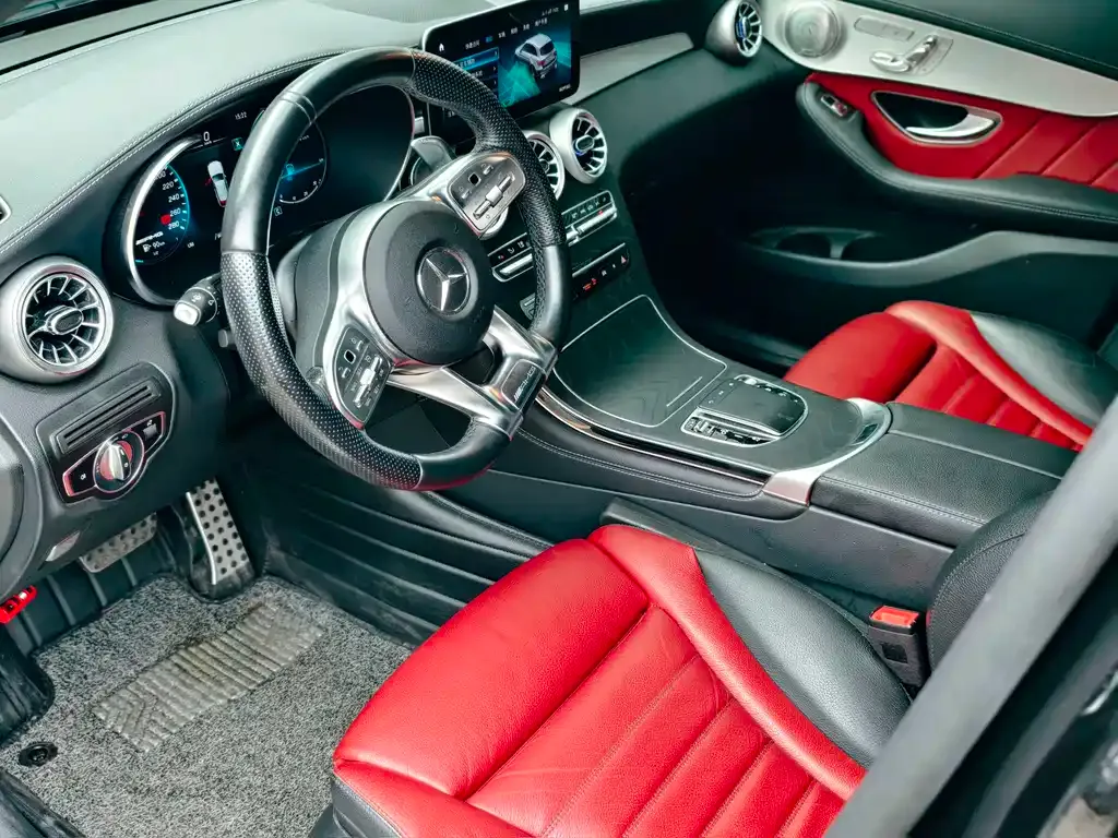 Mercedes-Benz GLC AMG — фото 8
