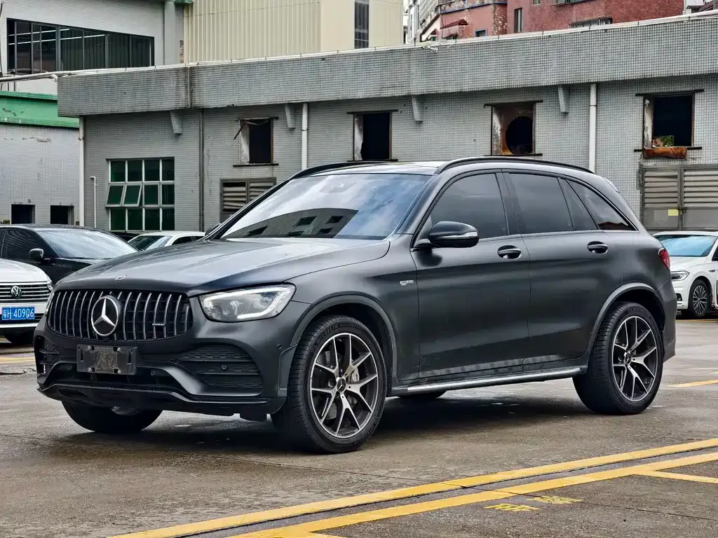 Mercedes-Benz GLC AMG — фото 10