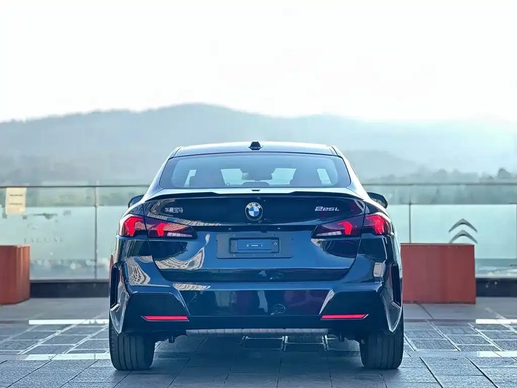 BMW 2 Series — фото 7