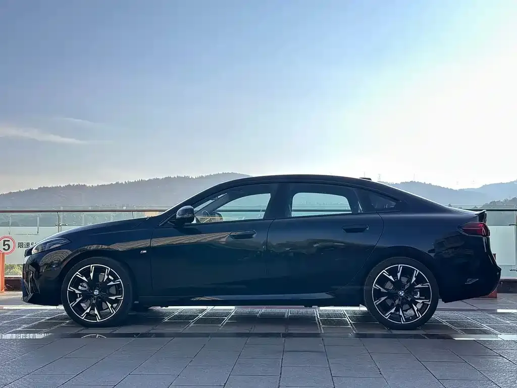 BMW 2 Series — фото 10