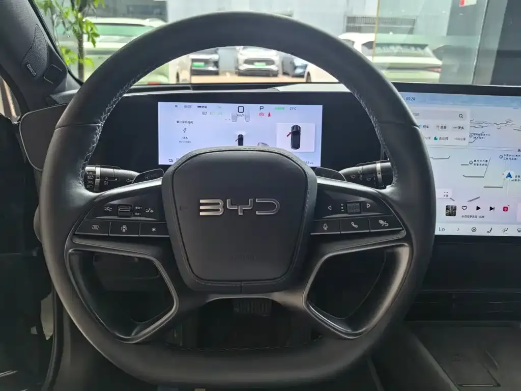 BYD Seal — фото 9