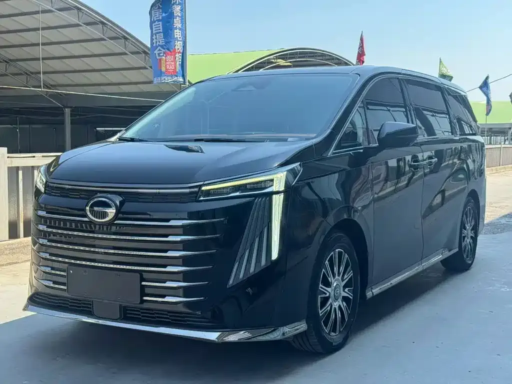 GAC Motor Trumpchi E9 — фото 1