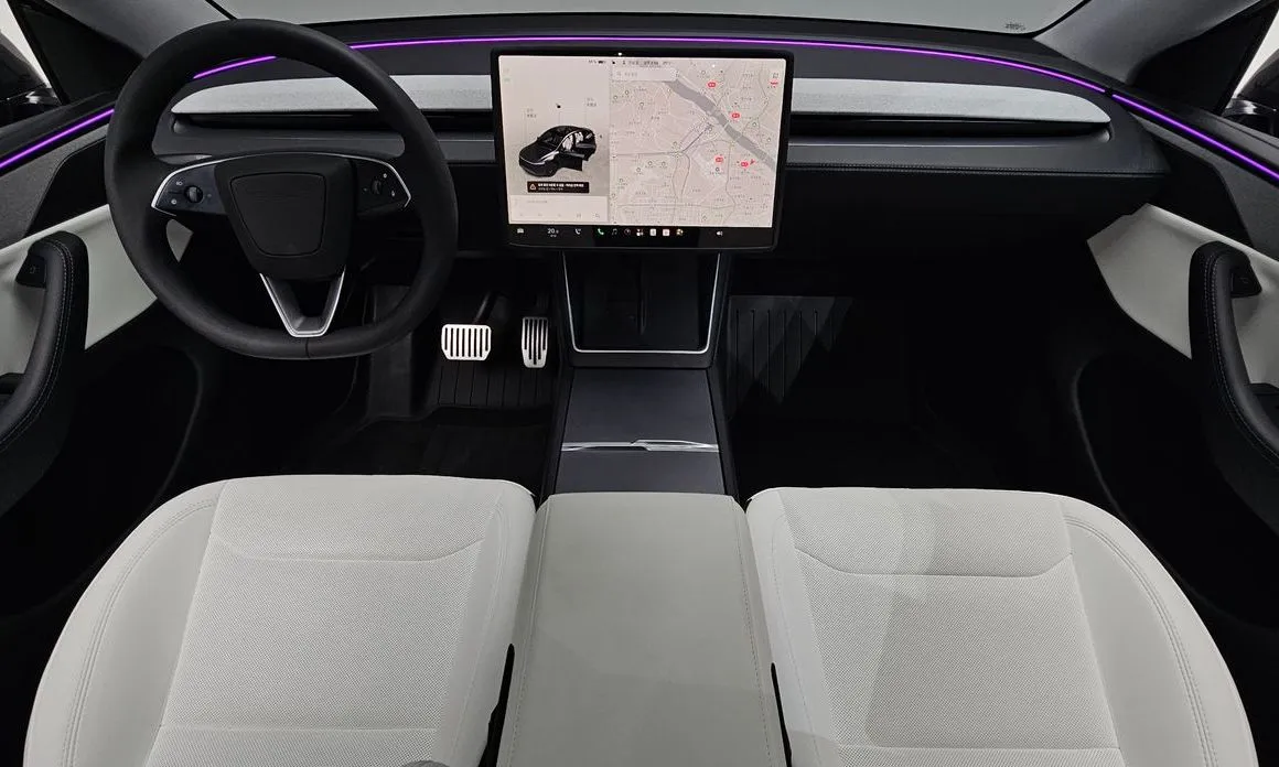 Tesla Model Y — фото 8