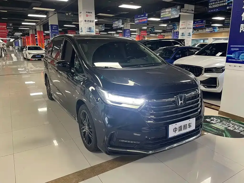 Honda Odyssey — фото 5