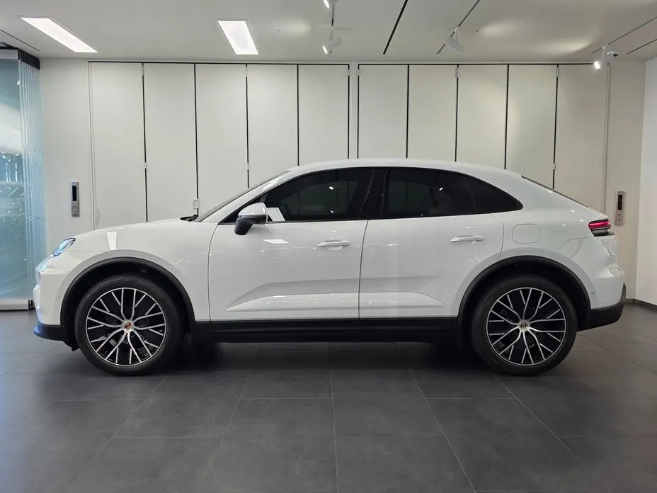 Porsche Macan — фото 4