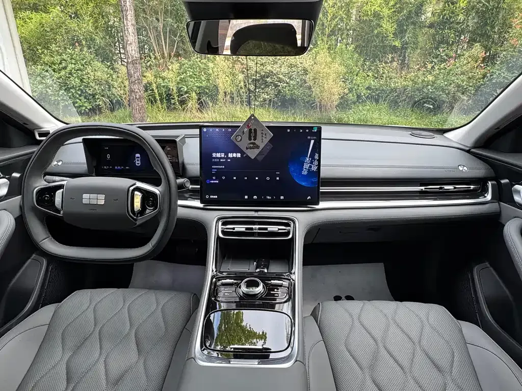 Geely Galaxy A7 EM — фото 10