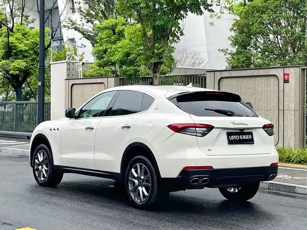 Maserati Levante — фото 5