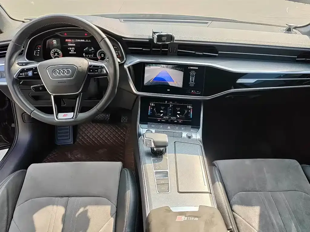 Audi A6L — фото 9