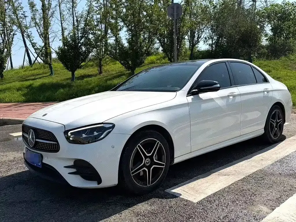 Mercedes-Benz E-Class (Import) — фото 1