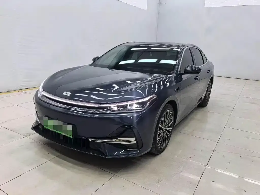 Geely Galaxy A7 EM — фото 1