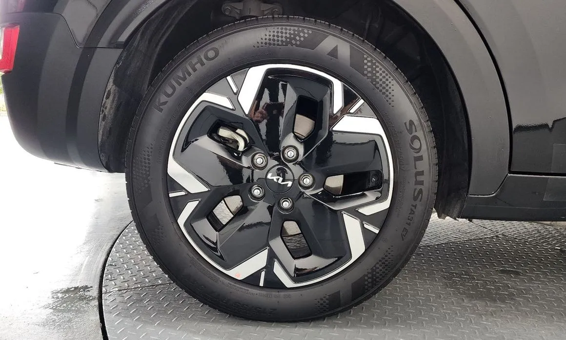 Kia Niro — фото 10