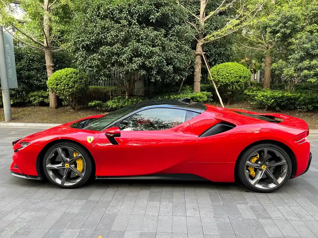 Ferrari SF90 — фото 7