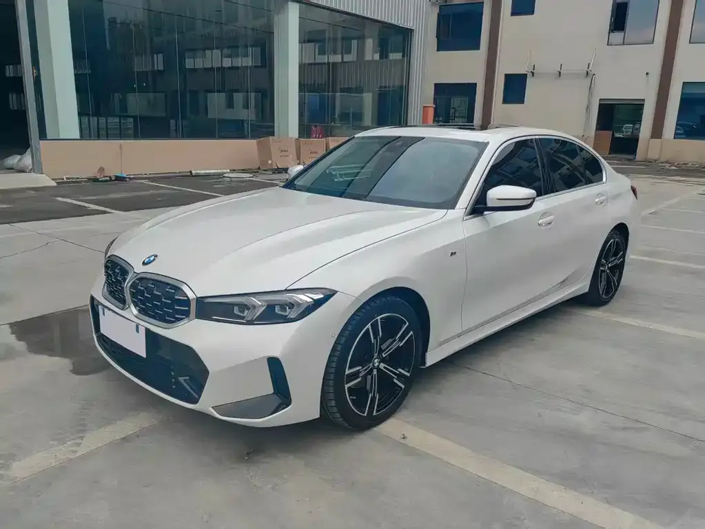 BMW 3 Series — фото 1