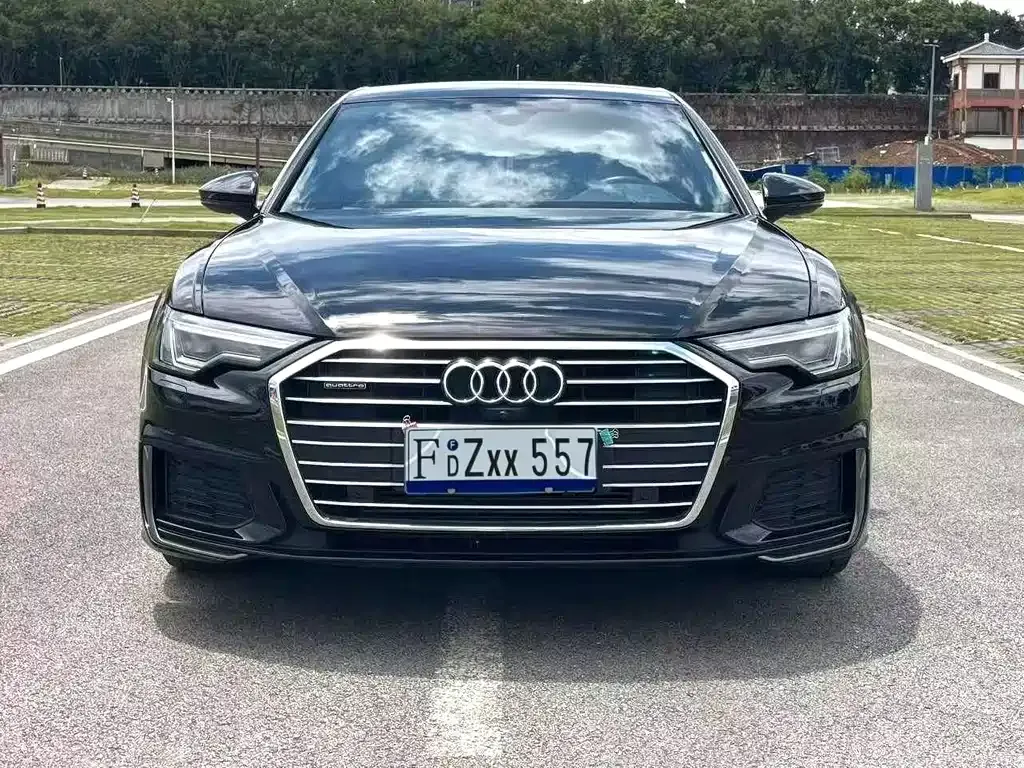 Audi A6L — фото 6