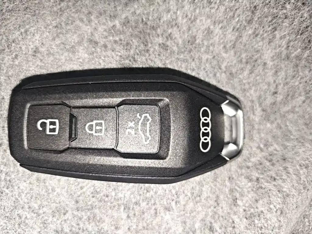 Audi A5L — фото 8