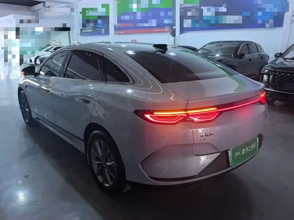 BYD Qin L — фото 7