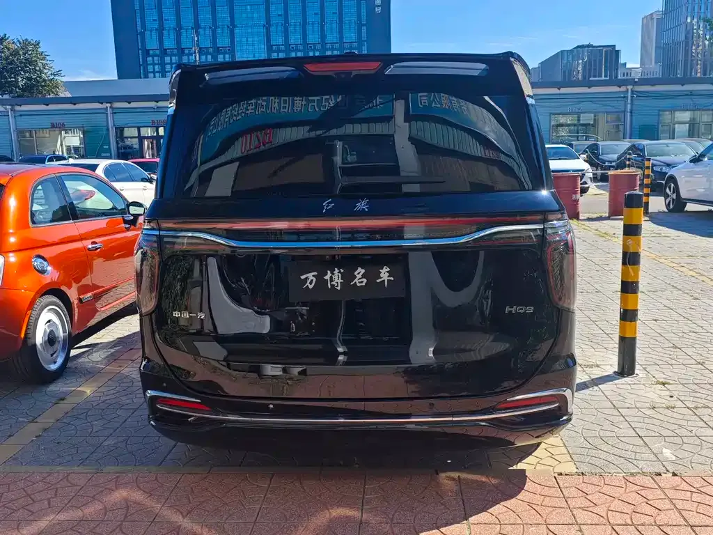 Hongqi HQ9 — фото 4
