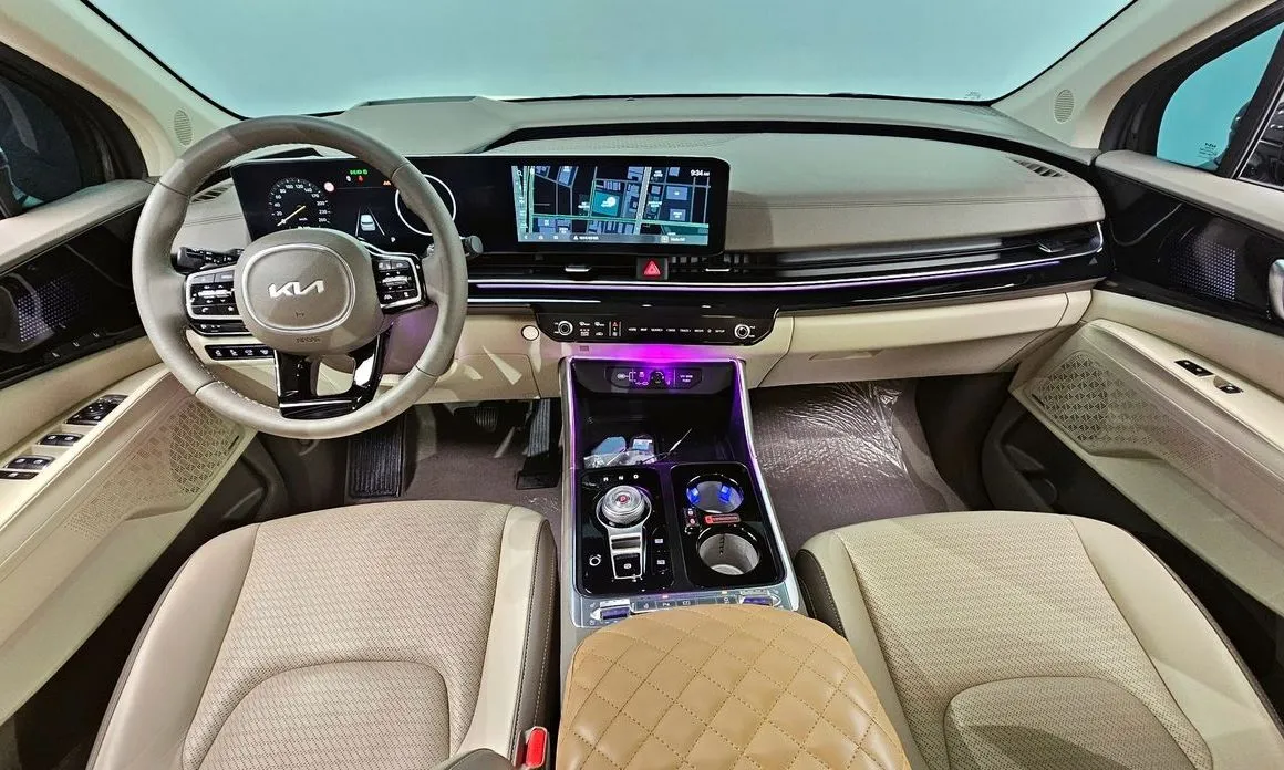 Kia Carnival — фото 9