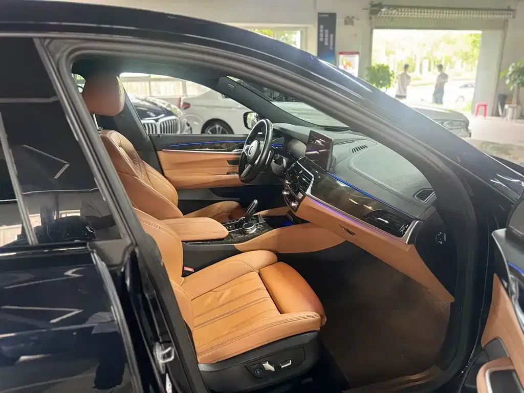 BMW 6 Series GT — фото 8