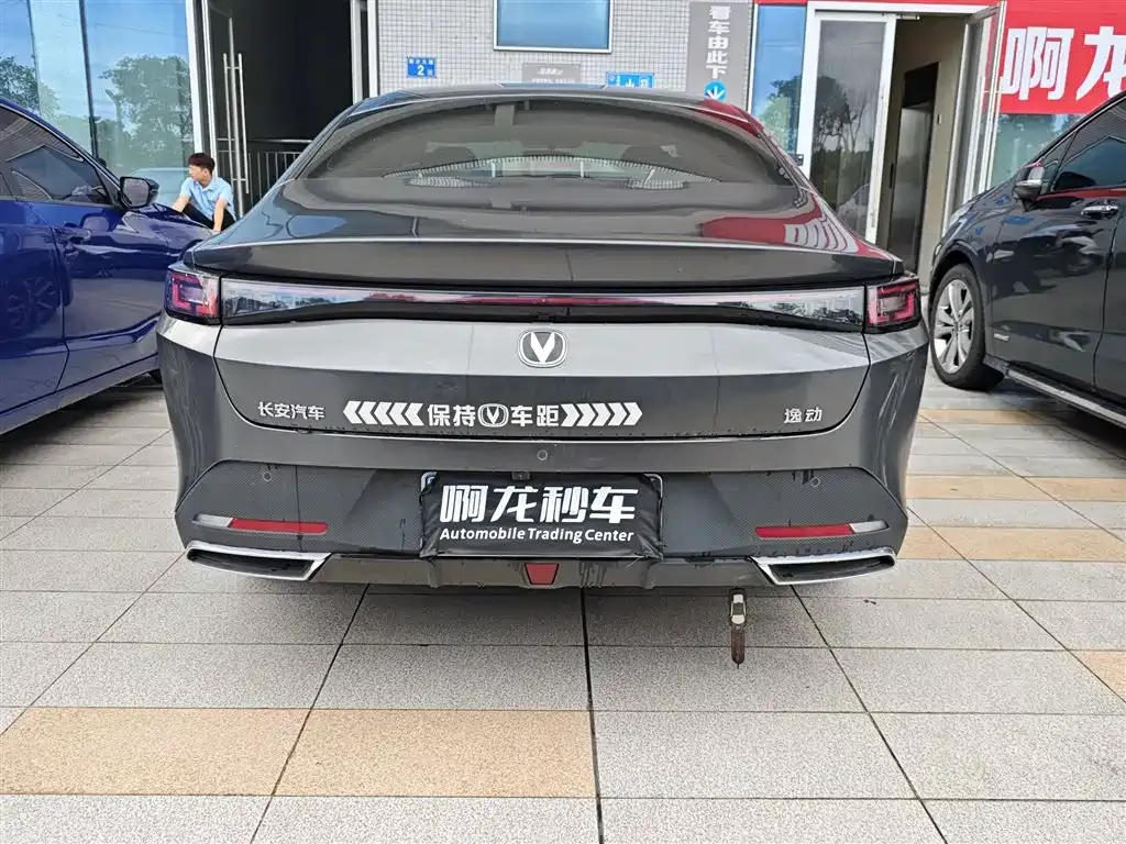 Changan Eado — фото 5
