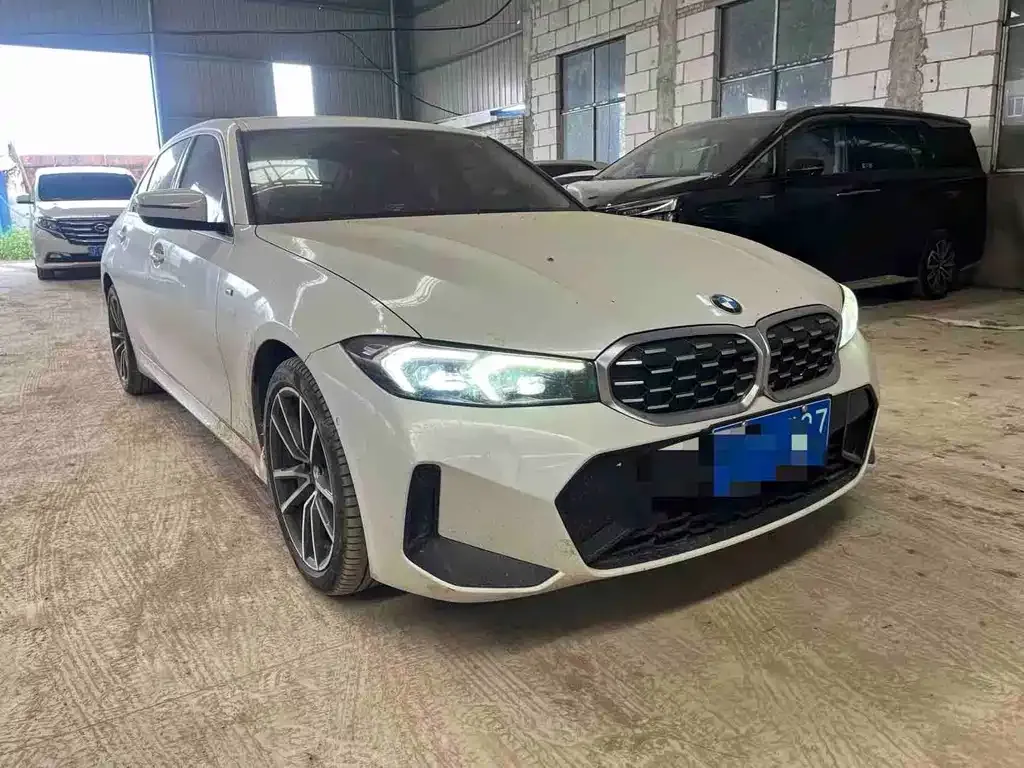 BMW 3 Series — фото 1