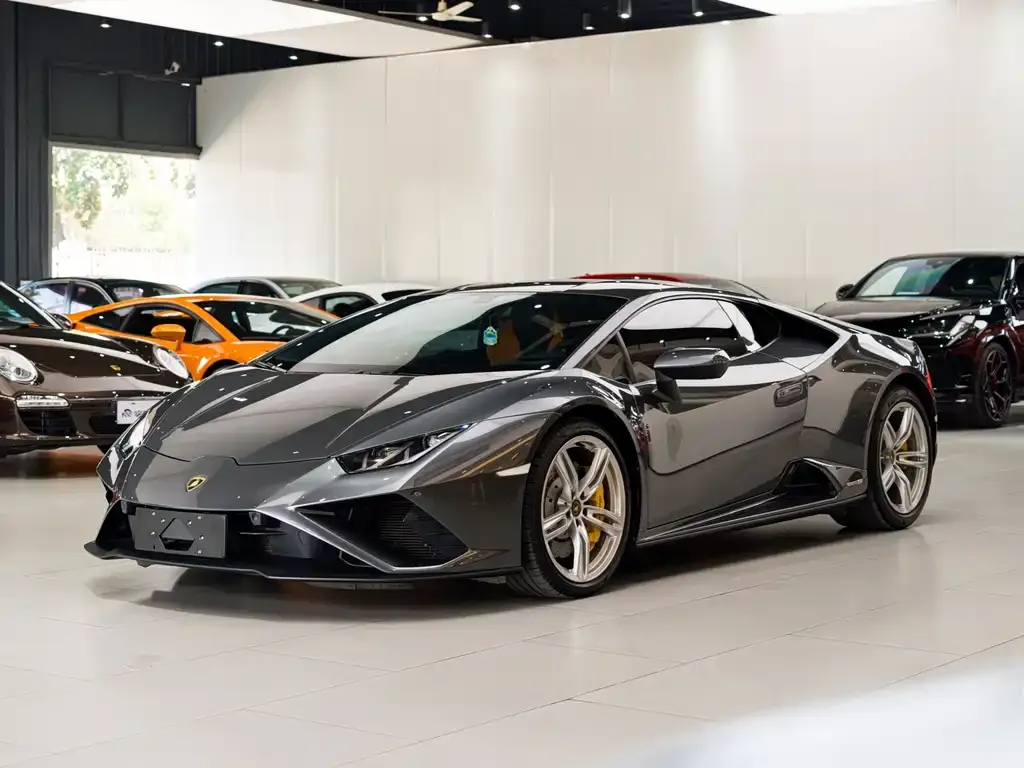 Lamborghini Huracan — фото 1