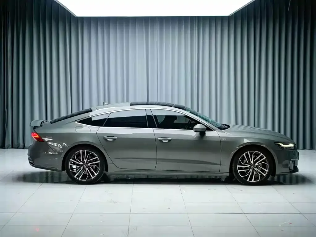 Audi A7 — фото 6