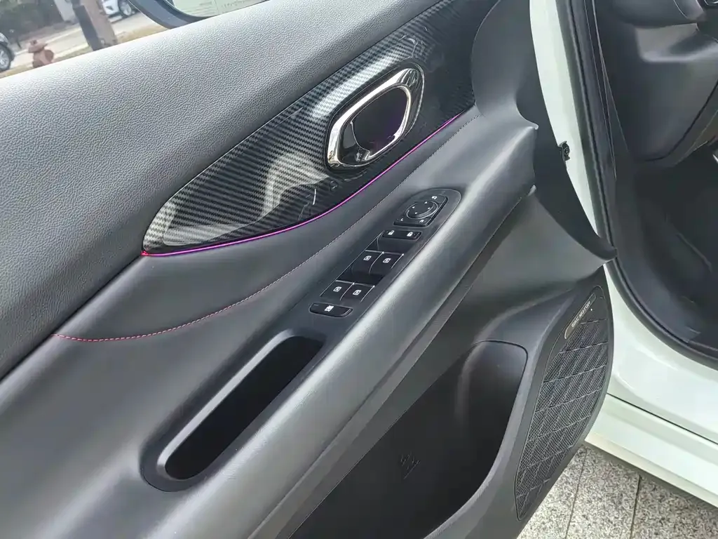 GAC Motor Shadow Leopard — фото 3