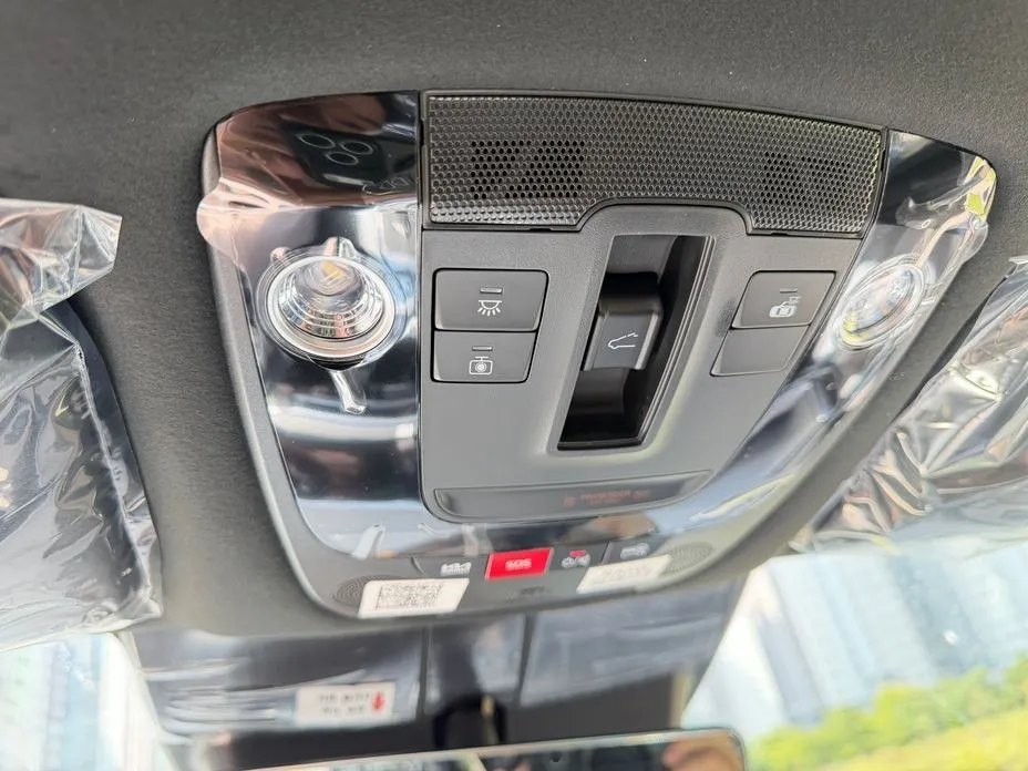Kia Sorento — фото 3