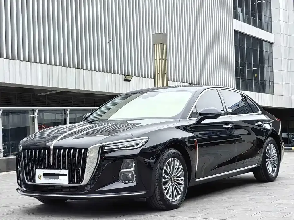 Hongqi H5 — фото 1
