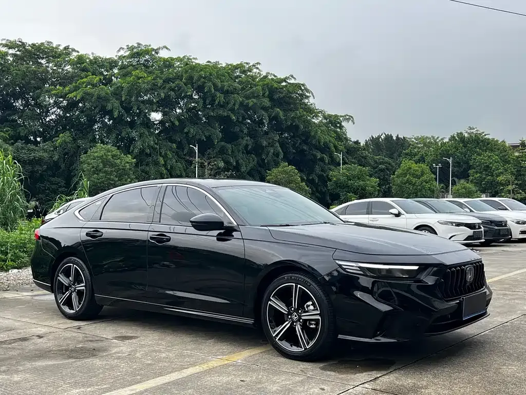 Honda Inspire — фото 4