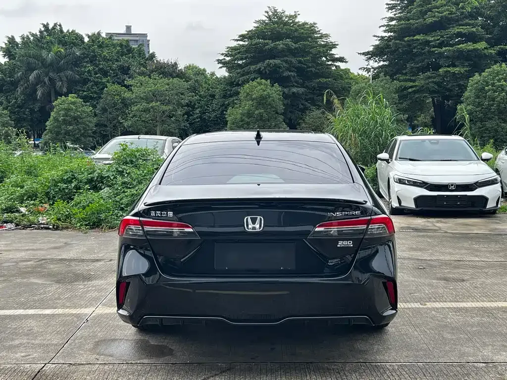 Honda Inspire — фото 8