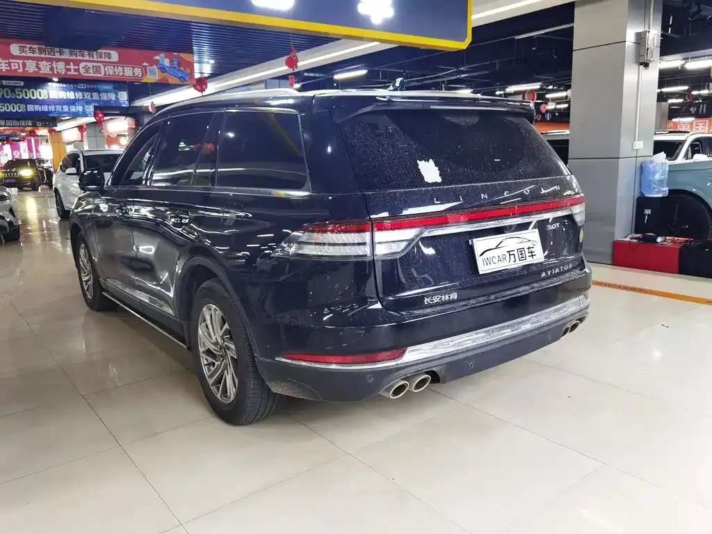 Lincoln Aviator — фото 7