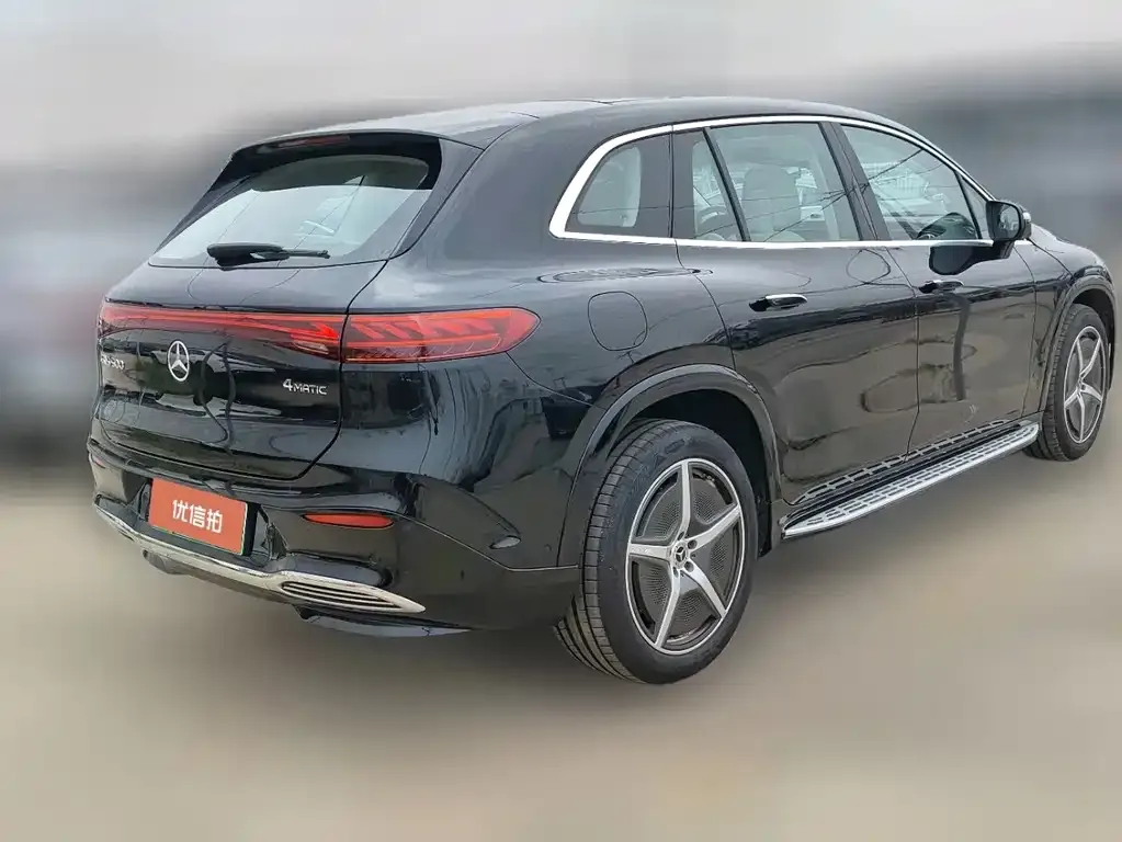 Mercedes-Benz EQS SUV — фото 4