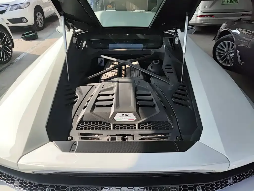 Lamborghini Huracan — фото 9
