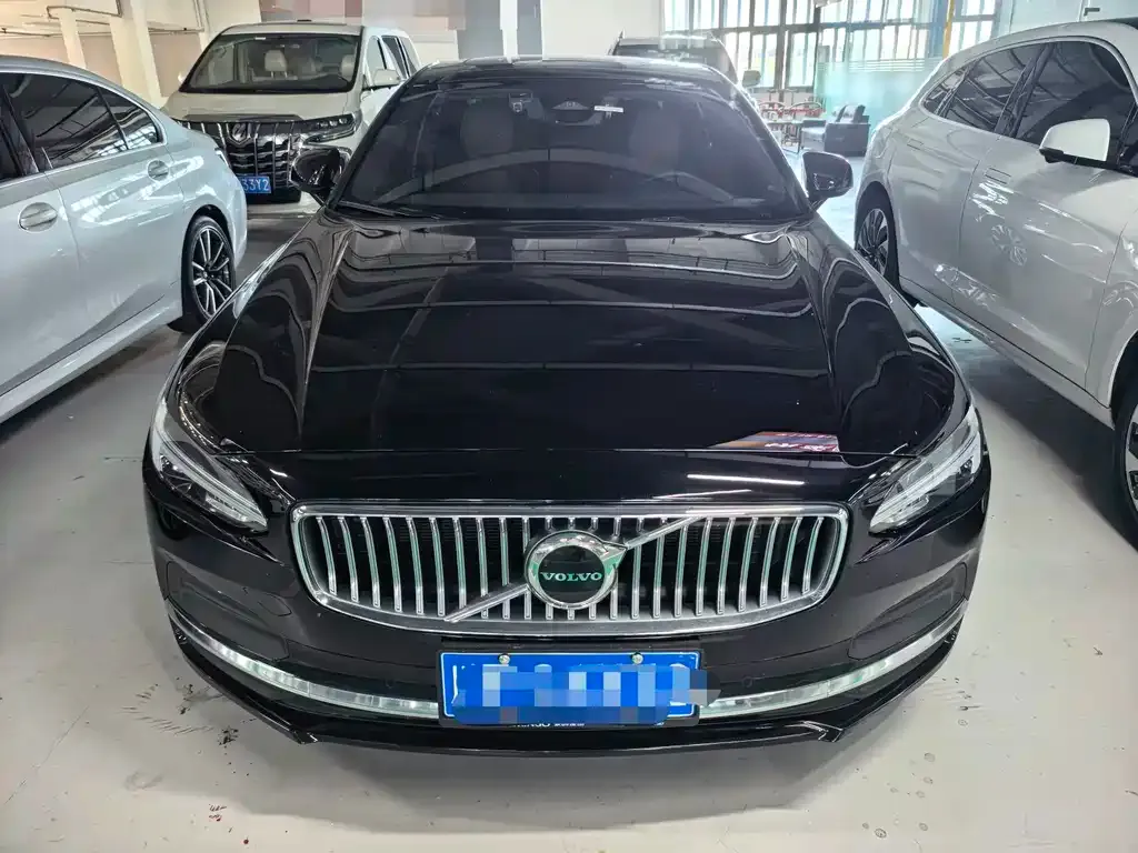 Volvo S90 — фото 4