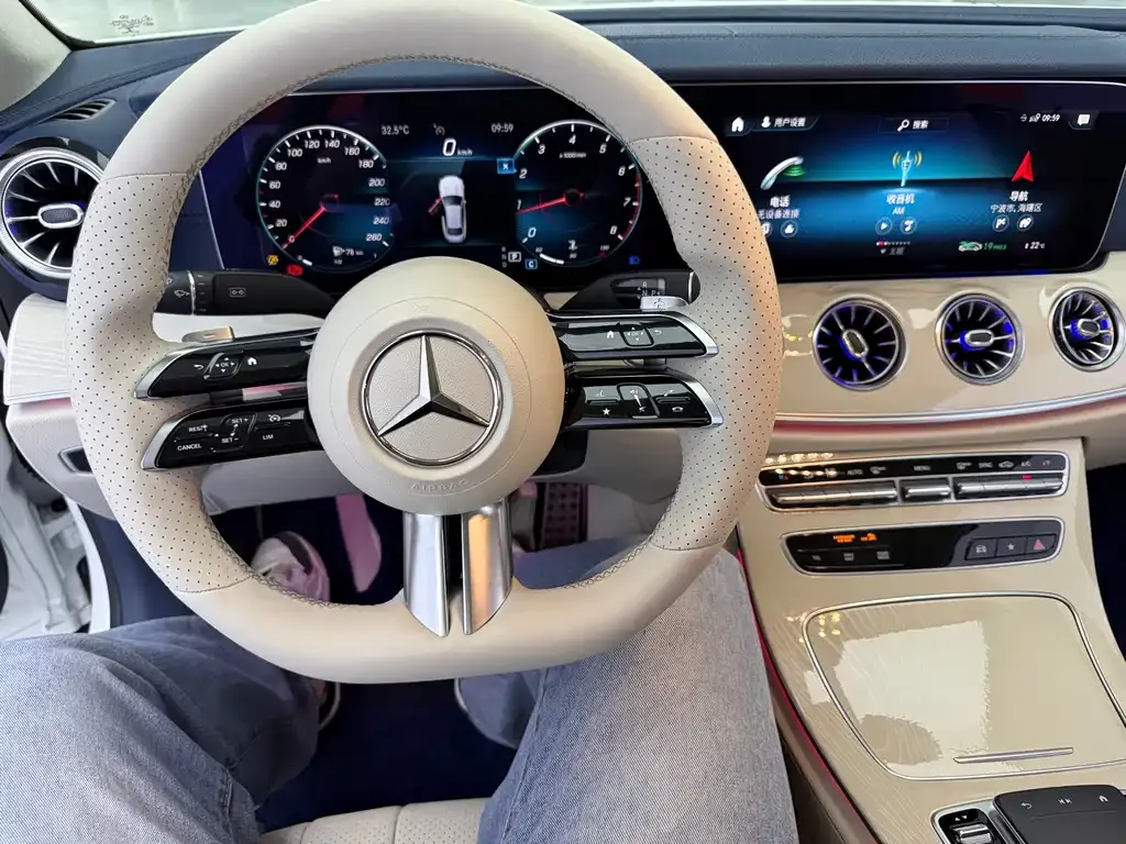 Mercedes-Benz E-Class (Import) — фото 9