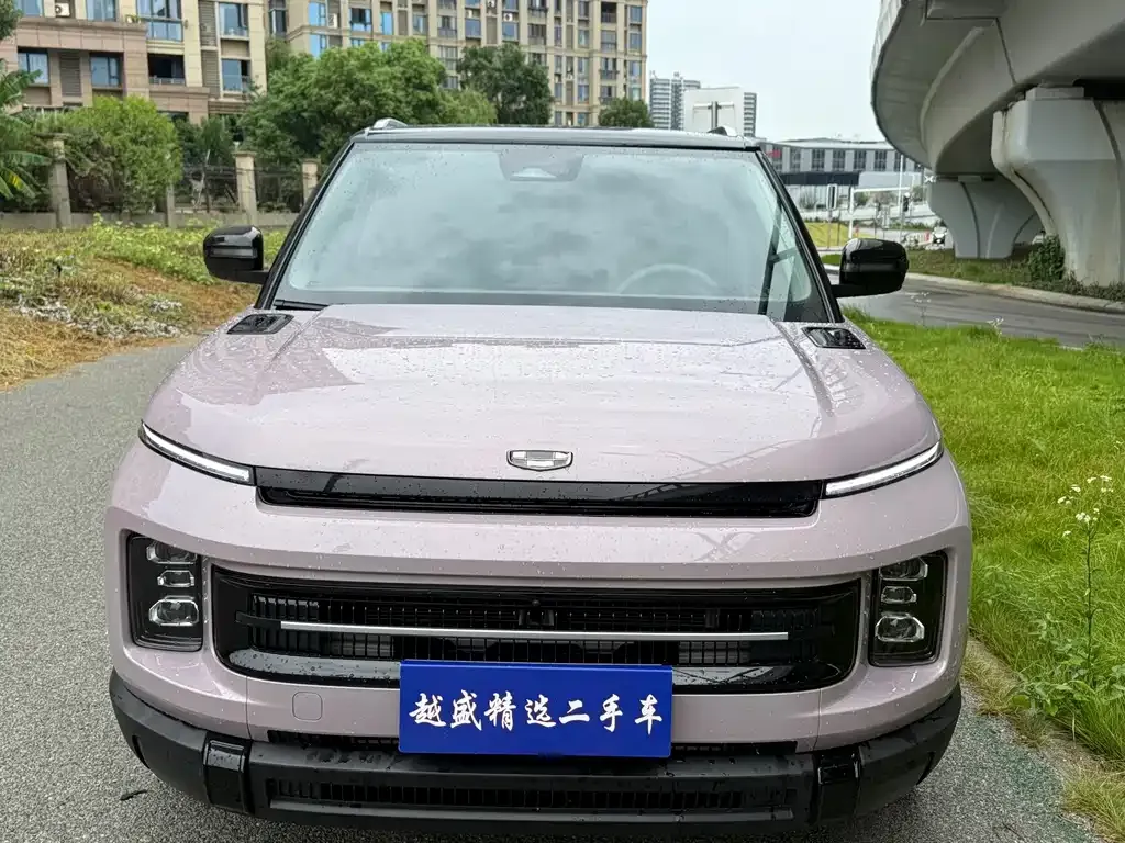 Geely Icon — фото 9