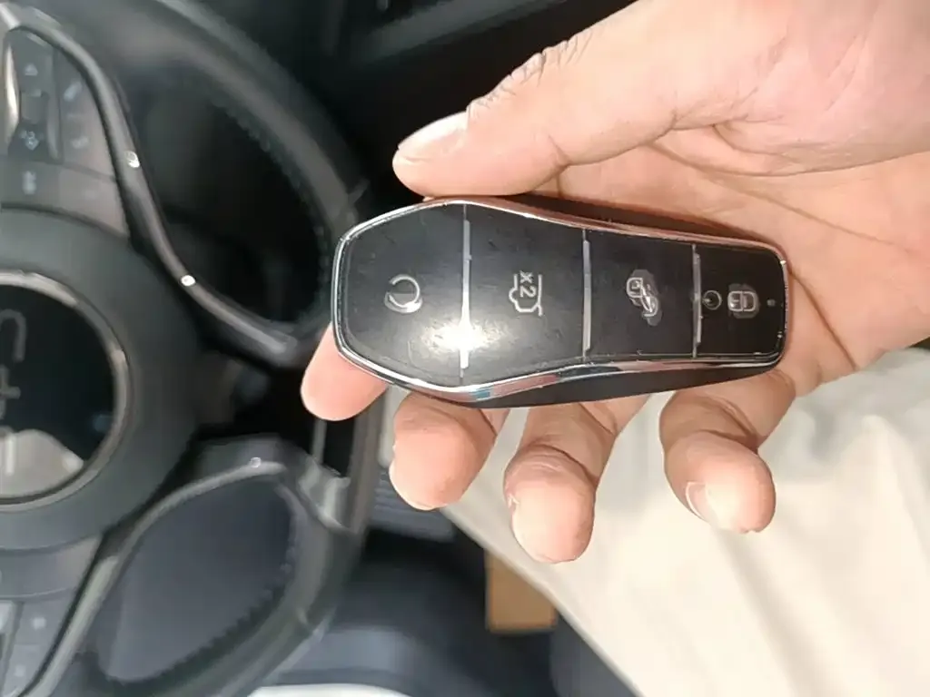BYD Seal 06 — фото 10