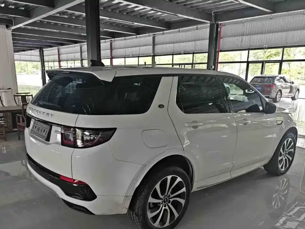 Land Rover Discovery Sport — фото 8