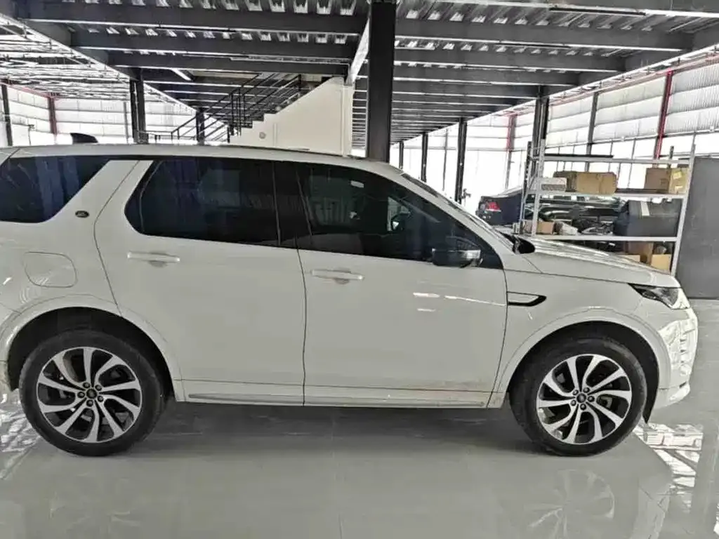Land Rover Discovery Sport — фото 5