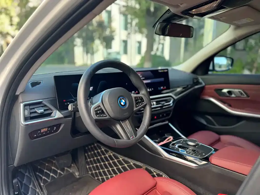 BMW i3 — фото 3