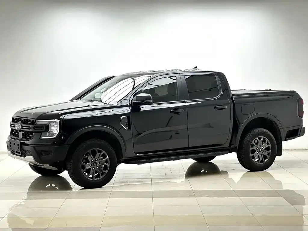 Ford Ranger — фото 1