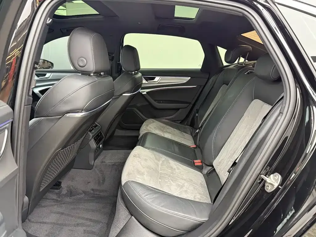 Audi A6L New Energy — фото 10