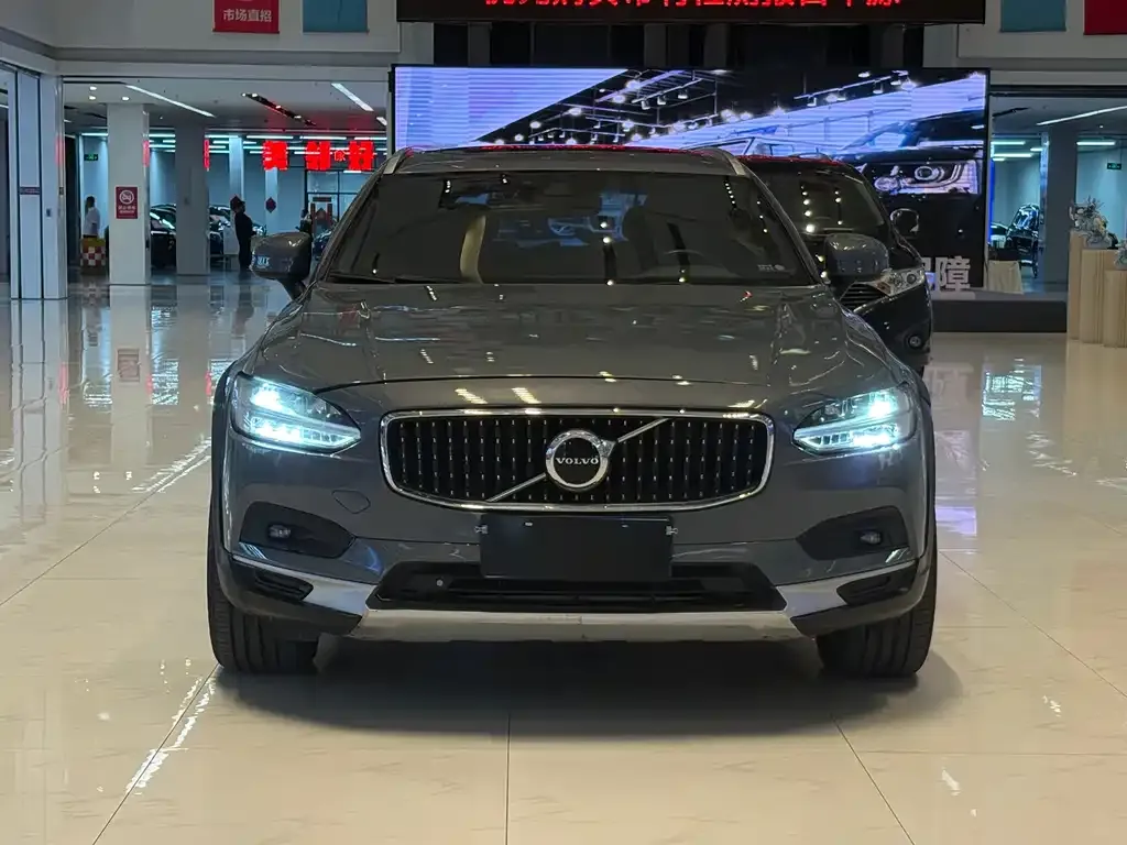 Volvo V90 — фото 5