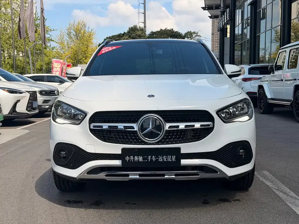 Mercedes-Benz GLA — фото 6