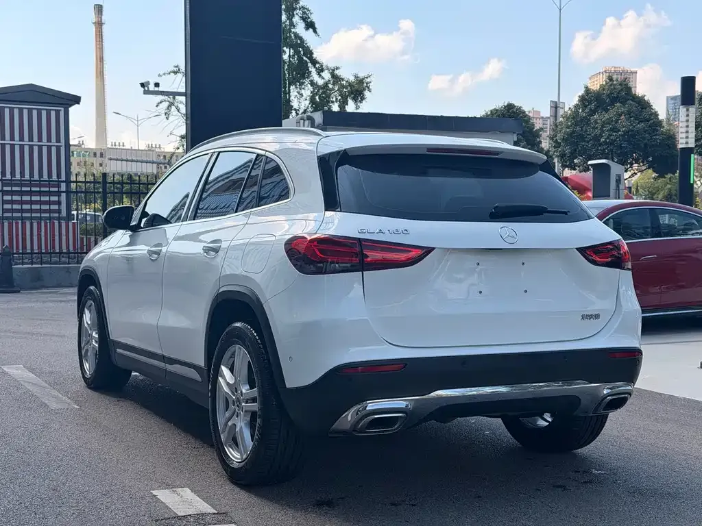 Mercedes-Benz GLA — фото 5
