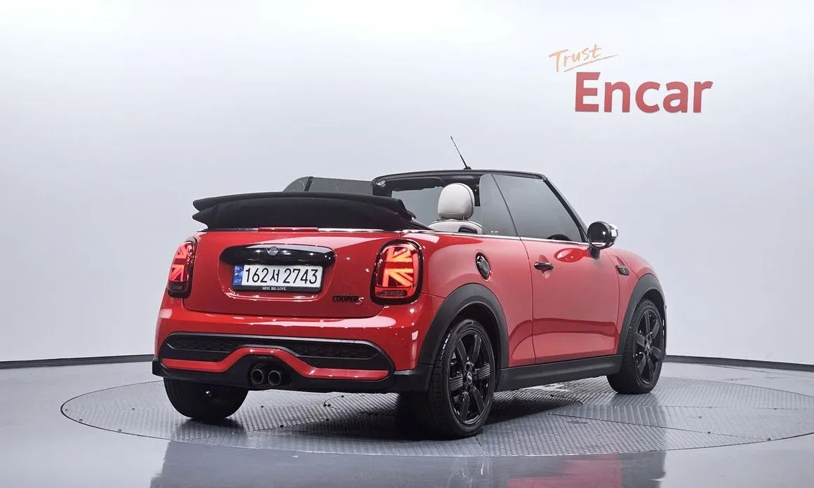 Mini Cooper Convertible — фото 9
