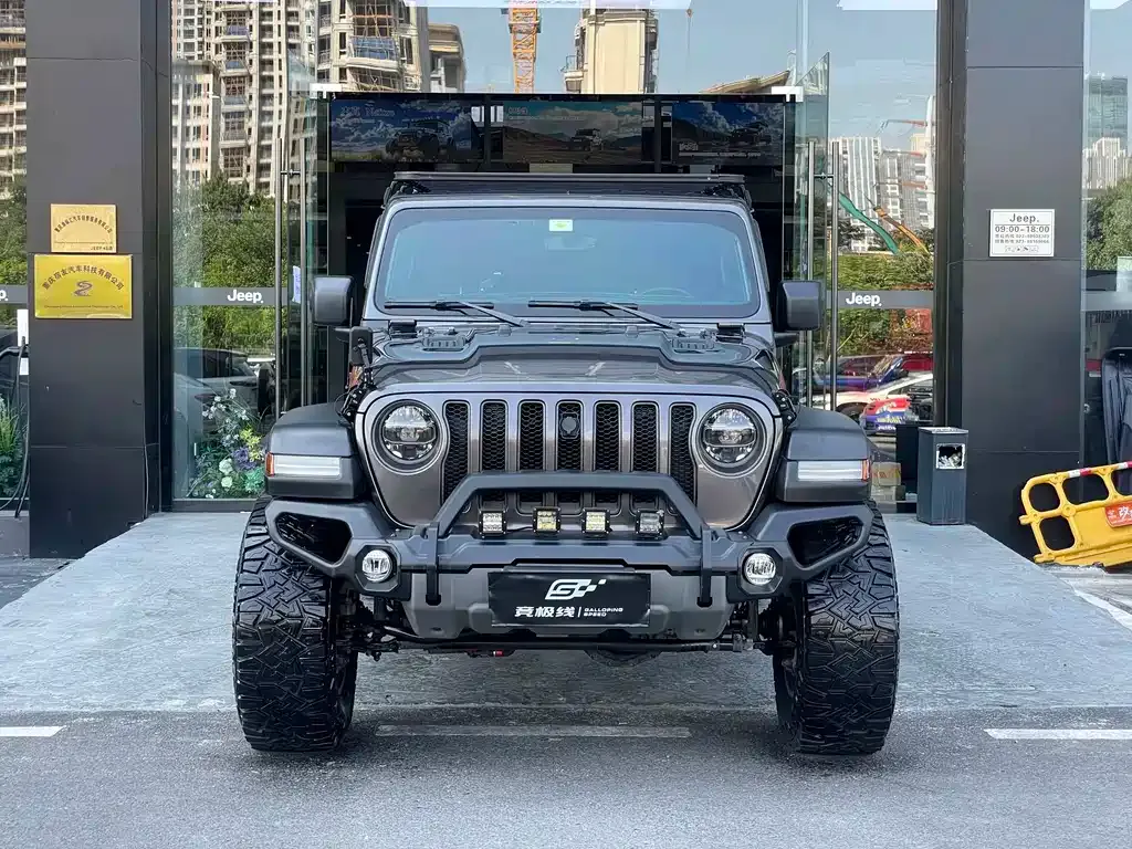 Jeep Wrangler — фото 6