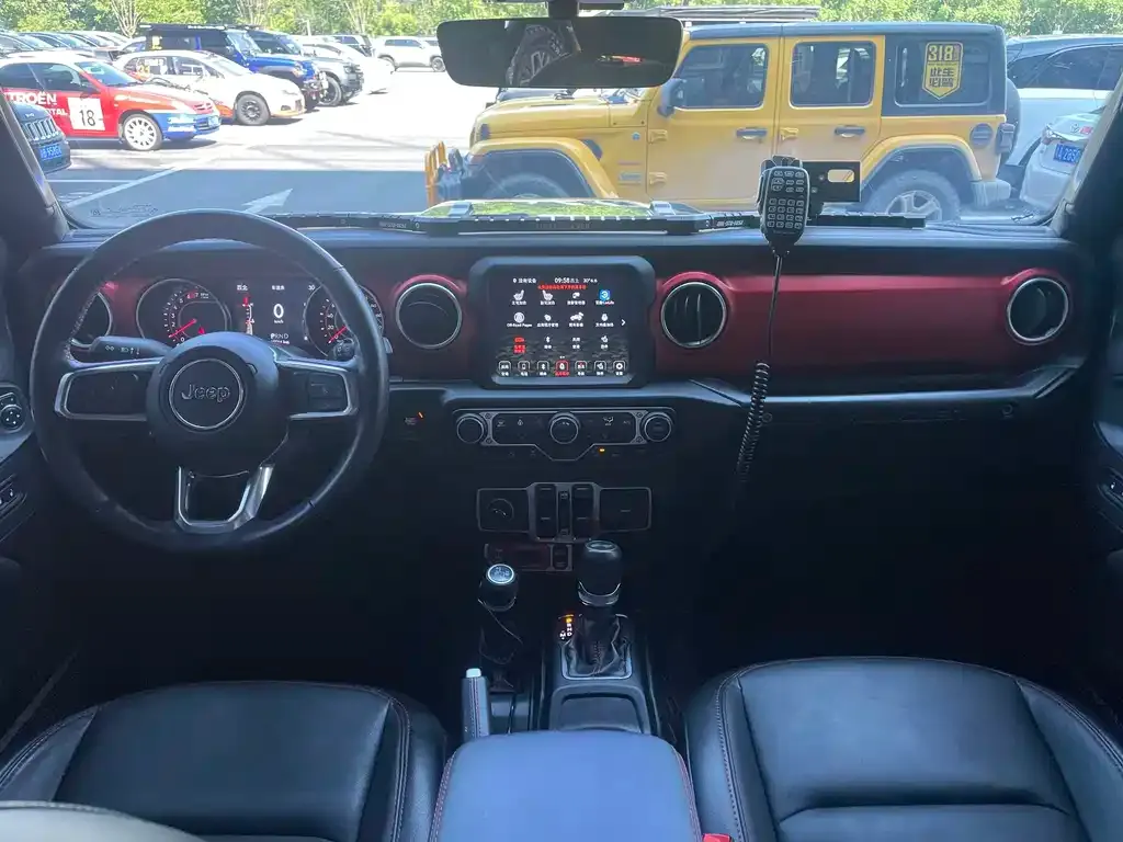 Jeep Wrangler — фото 3